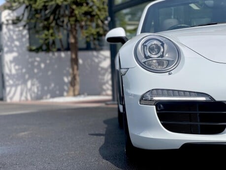 Porsche 911 CARRERA S PDK 29