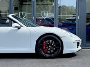 Porsche 911 CARRERA S PDK 32