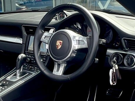 Porsche 911 CARRERA S PDK 35