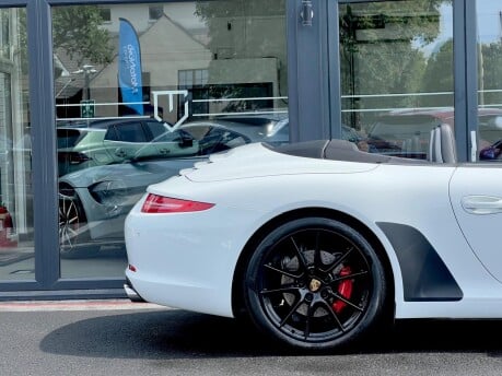 Porsche 911 CARRERA S PDK 37