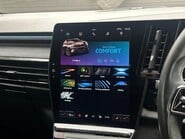 Renault Austral 1.2 E-TECH iconic esprit Alpine Auto Euro 6 (s/s) 5dr 48