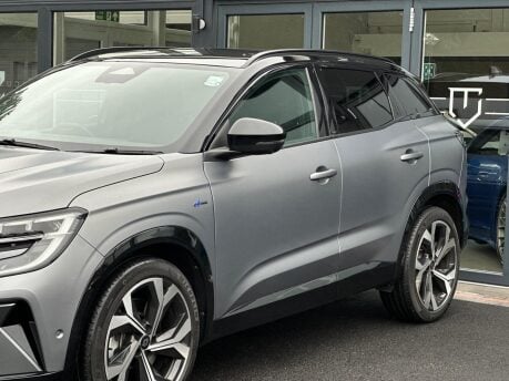 Renault Austral 1.2 E-TECH iconic esprit Alpine Auto Euro 6 (s/s) 5dr 21