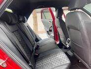 Volkswagen T-Roc R-LINE TSI DSG 24