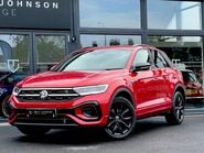 Volkswagen T-Roc R-LINE TSI DSG 25