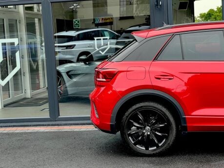 Volkswagen T-Roc R-LINE TSI DSG 30