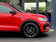 Volkswagen T-Roc R-LINE TSI DSG 34