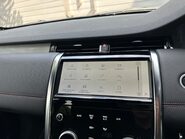 Land Rover Discovery Sport R-DYNAMIC SE 24