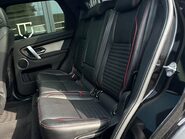Land Rover Discovery Sport R-DYNAMIC SE 30