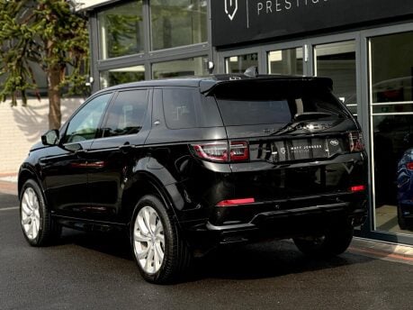 Land Rover Discovery Sport R-DYNAMIC SE 32
