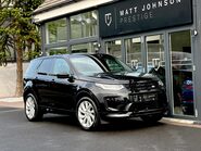Land Rover Discovery Sport R-DYNAMIC SE 1
