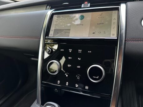 Land Rover Discovery Sport R-DYNAMIC SE 15