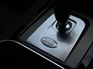 Land Rover Discovery Sport R-DYNAMIC SE 17