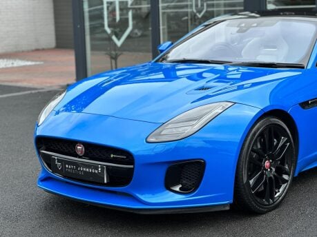 Jaguar F-Type V6 R-DYNAMIC AWD 29