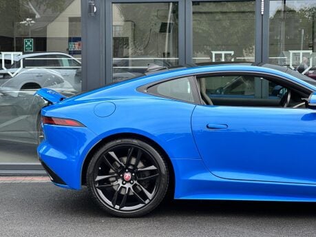 Jaguar F-Type V6 R-DYNAMIC AWD 43