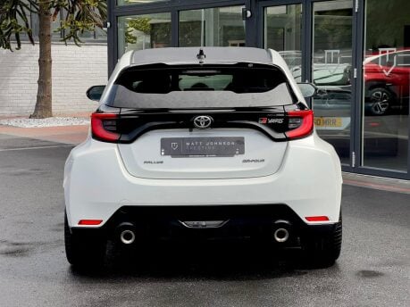 Toyota Yaris GR-Y CIRCUIT 10
