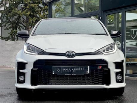 Toyota Yaris GR-Y CIRCUIT 14
