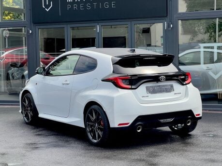 Toyota Yaris GR-Y CIRCUIT 33