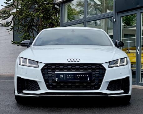 Audi TT TFSI S LINE BLACK EDITION 8