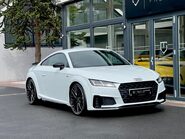Audi TT TFSI S LINE BLACK EDITION 14