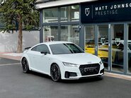 Audi TT TFSI S LINE BLACK EDITION 1