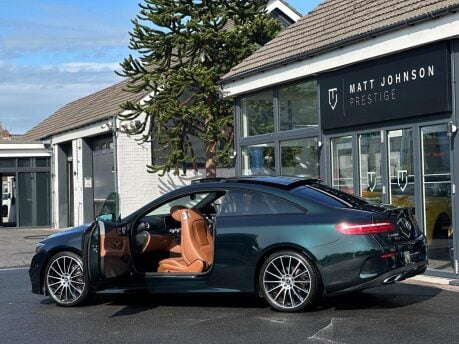 Mercedes-Benz E Class E 220 D AMG LINE PREMIUM PLUS 1
