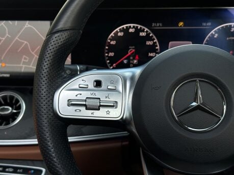 Mercedes-Benz E Class E 220 D AMG LINE PREMIUM PLUS 8