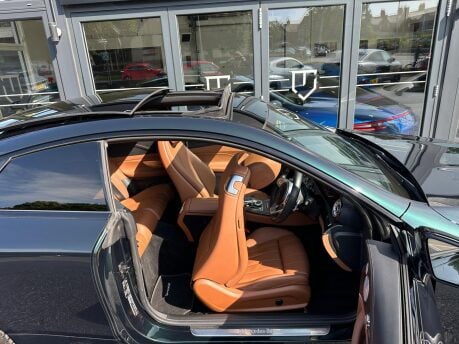 Mercedes-Benz E Class E 220 D AMG LINE PREMIUM PLUS 25