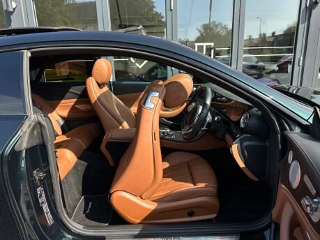 Mercedes-Benz E Class E 220 D AMG LINE PREMIUM PLUS 26