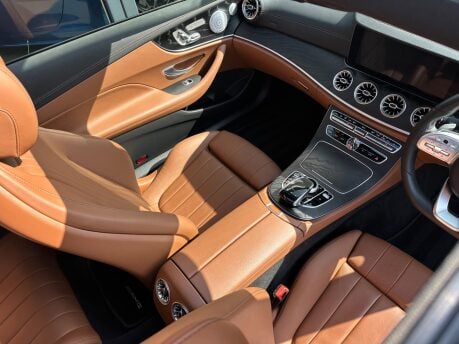 Mercedes-Benz E Class E 220 D AMG LINE PREMIUM PLUS 28