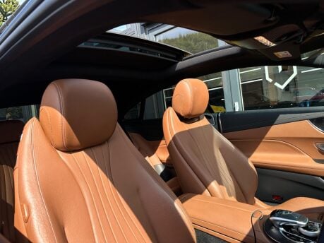 Mercedes-Benz E Class E 220 D AMG LINE PREMIUM PLUS 30