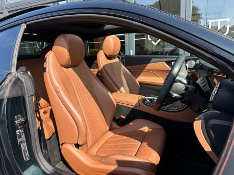 Mercedes-Benz E Class E 220 D AMG LINE PREMIUM PLUS 31