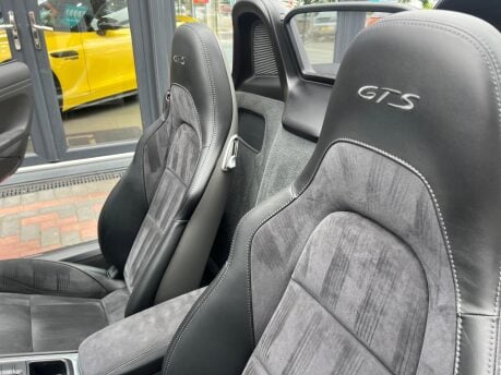 Porsche 718 BOXSTER GTS 19