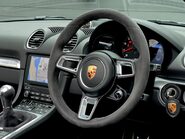 Porsche 718 BOXSTER GTS 32