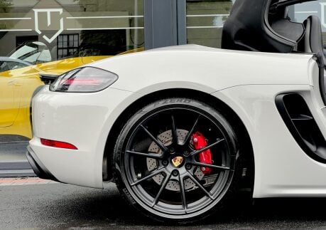 Porsche 718 BOXSTER GTS 46