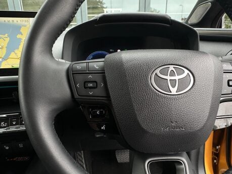 Toyota C-HR PREMIERE EDITION 9