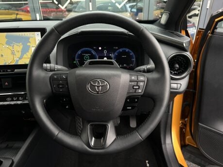 Toyota C-HR PREMIERE EDITION 11