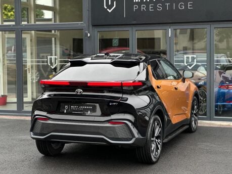 Toyota C-HR PREMIERE EDITION 16