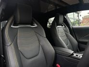 Toyota C-HR PREMIERE EDITION 19