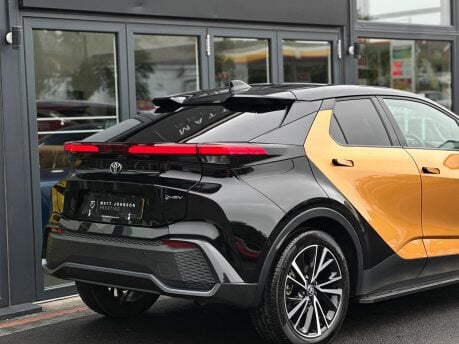 Toyota C-HR PREMIERE EDITION 39