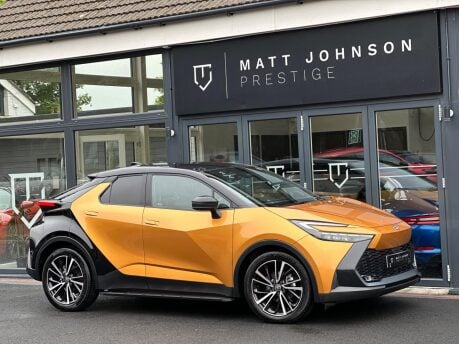 Toyota C-HR PREMIERE EDITION 42