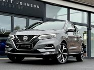 Nissan Qashqai DIG-T TEKNA PLUS 16