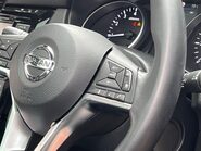 Nissan Qashqai DIG-T TEKNA PLUS 23