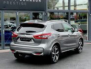 Nissan Qashqai DIG-T TEKNA PLUS 27