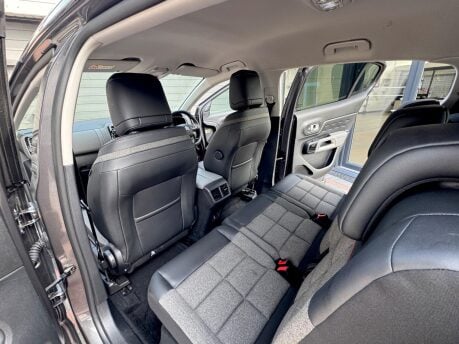 Citroen C5 Aircross PURETECH SHINE S/S 9