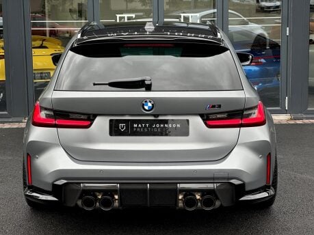 BMW M3 3.0 BiTurbo Competition Touring Steptronic M xDrive Euro 6 (s/s) 5dr 4