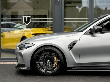 BMW M3 3.0 BiTurbo Competition Touring Steptronic M xDrive Euro 6 (s/s) 5dr 3