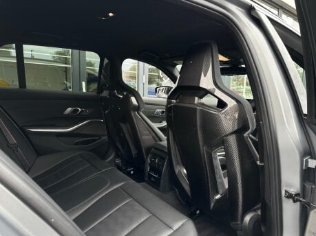 BMW M3 3.0 BiTurbo Competition Touring Steptronic M xDrive Euro 6 (s/s) 5dr 42