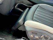 Kia EV9 GT-LINE S 26