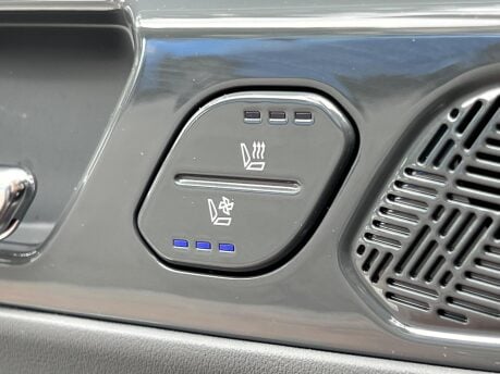 Kia EV9 GT-LINE S 28