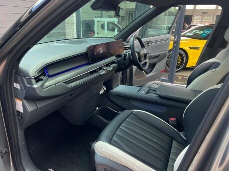 Kia EV9 GT-LINE S 34